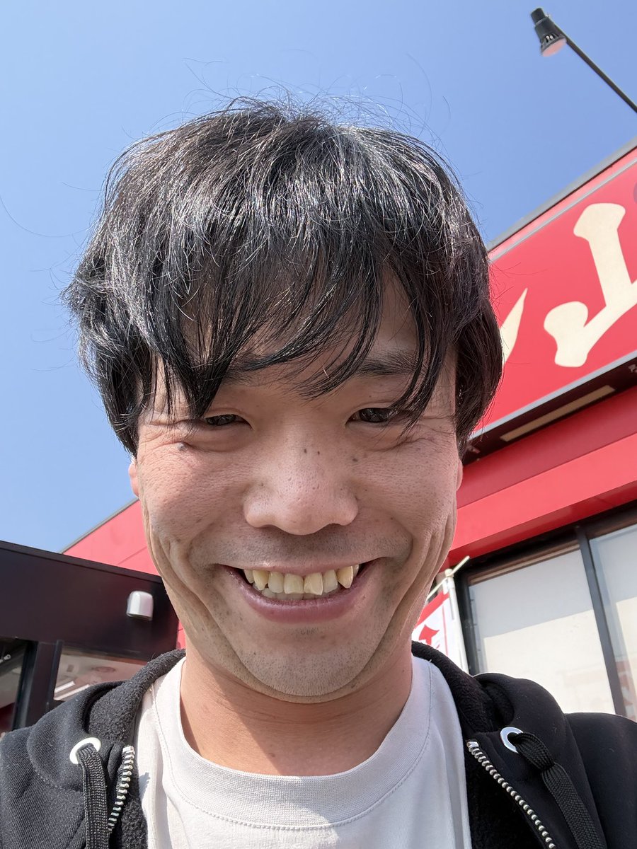 gunsow69's tweet photo. バンドっていいよね https://t.co/SCBoSnP2lA