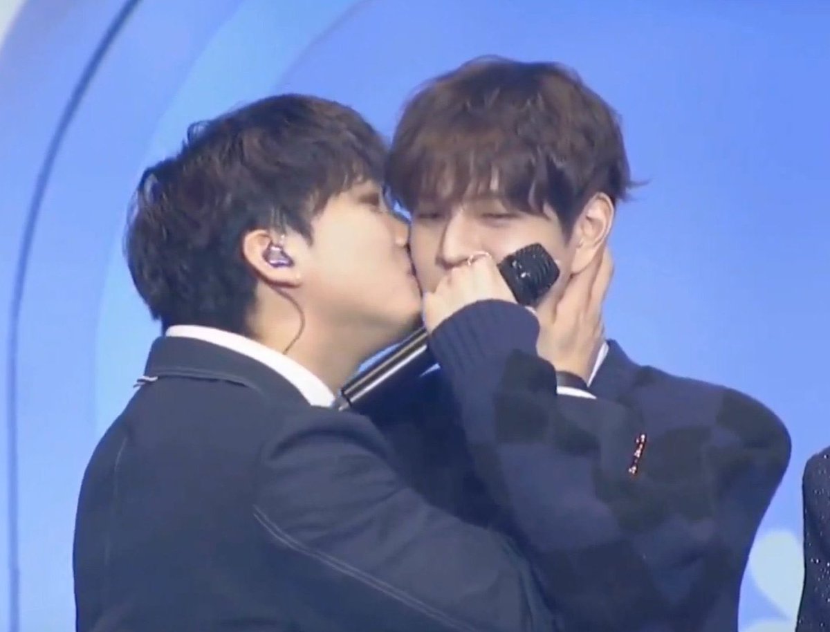 komika🍒 tweet media