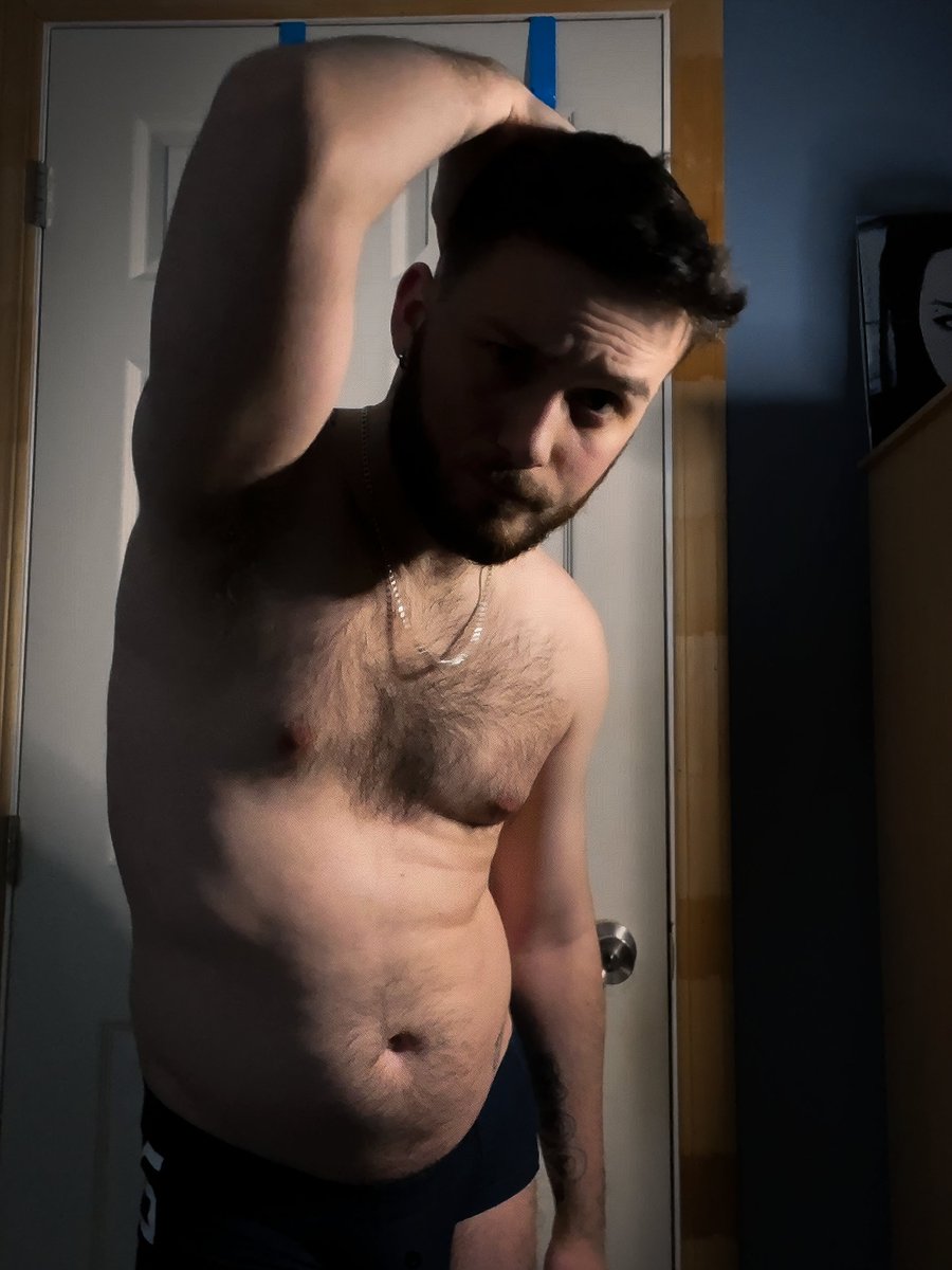 felix ✰ tweet media