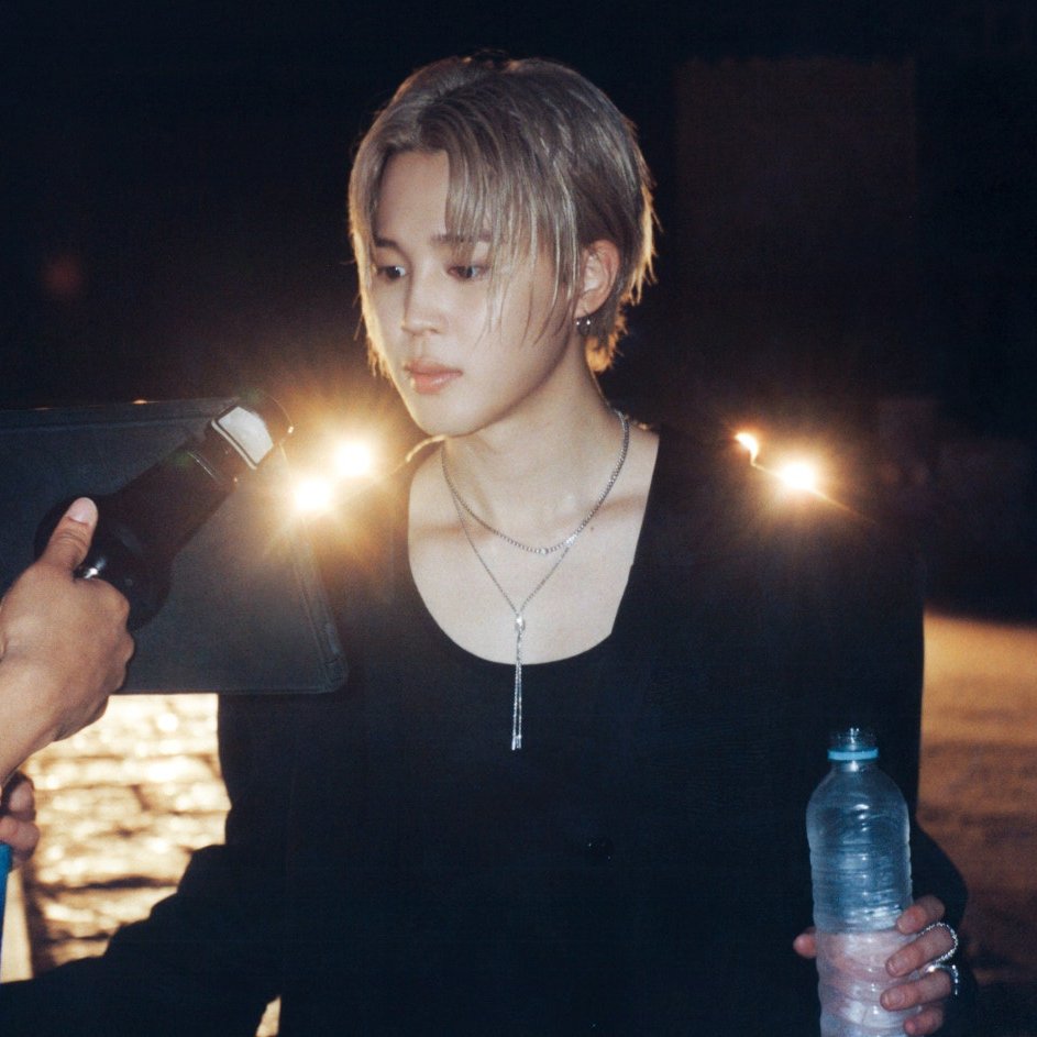 QG PARK JIMIN tweet media