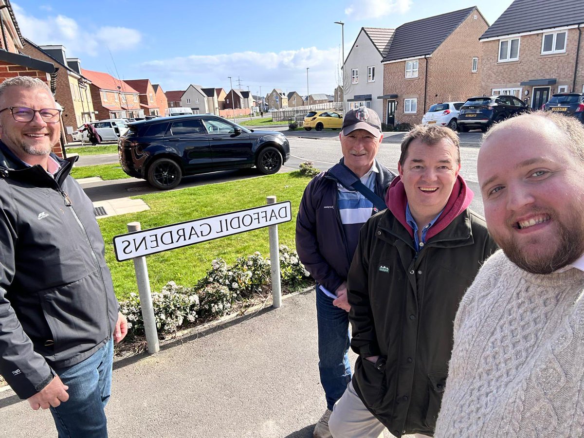 GuyOpperman's tweet image. Delighted to help candidates on the doors in 
#Northumberland and #Newcastle this weekend. As always, plenty of fascinating chats on the doors, as people weigh up their local options. 

Did around 30,000 steps so v good for the fitness and diet 👍#Onwards