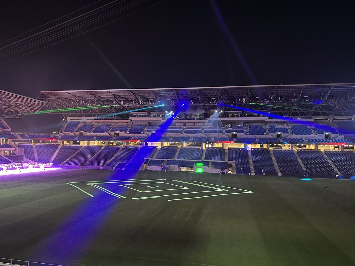 エリー tweet media