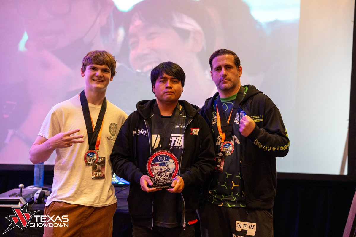 TEXAS SHOWDOWN tweet media