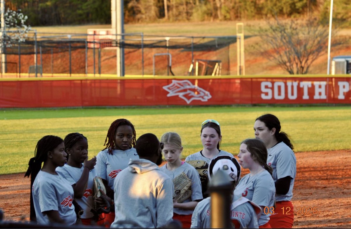 South Pointe Softball tweet media