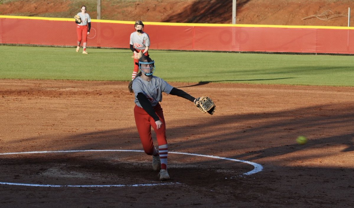 South Pointe Softball tweet media