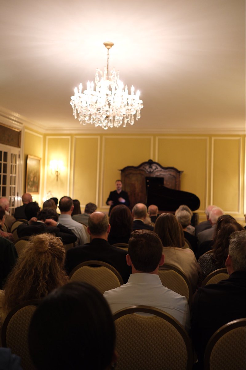 Thank you to the International Club of DC and the Embassy of Portugal in the US for inviting me to play a recital in such a beautiful venue. 
This was the first official concert announcing my upcoming album, to be released in June!