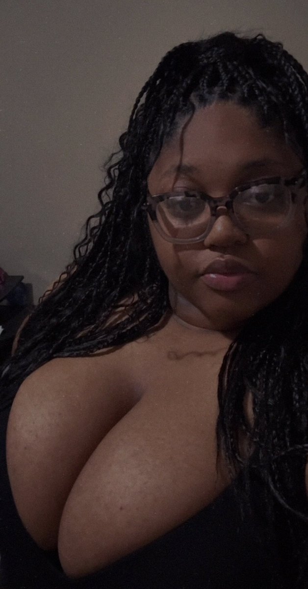 Mizzo🫧 tweet media