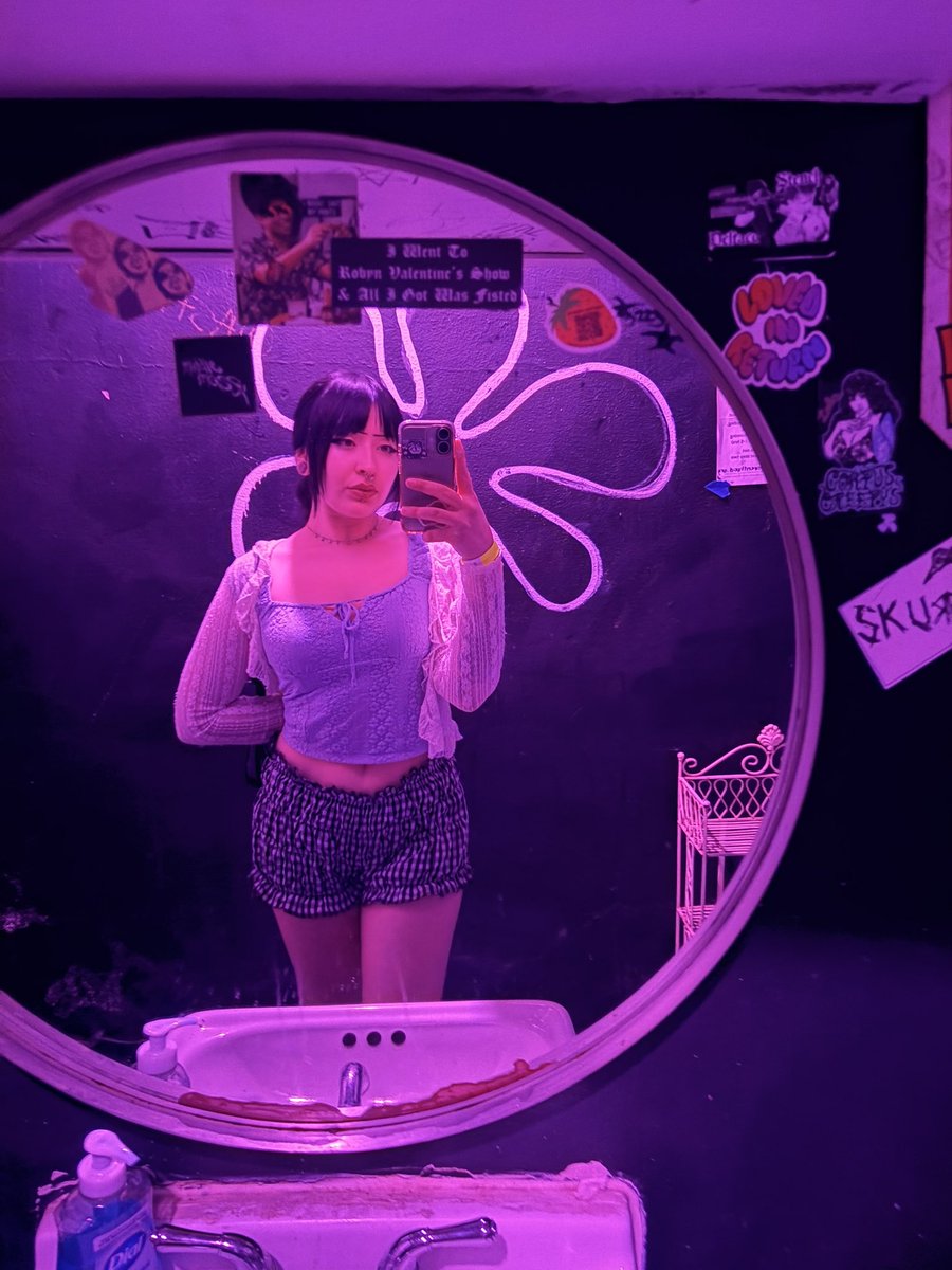 az⋆.ೃ࿔* tweet media