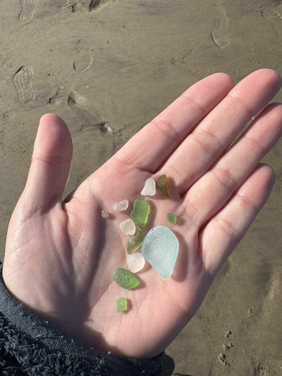 𝒜𝓈𝒽𝓁𝑒𝓎 ♔ tweet media