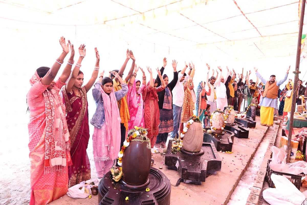 श्री द्वादश ज्योतिर्लिंग मंदिर निर्माणाधीन पिथौरा चौरासी कोस परिक्रमा मार्ग श्री धाम वृंदावन मथुरा उत्तर प्रदेश।। ओम नमः शिवाय। हर हर महादेव।।🌷🌷🌷🌷🌷🌷🌷🌷🌷🌷🌷🌷💐💐💐💐💐💐💐💐💐💐💐💐💐🥀🥀🥀🥀🥀🥀🥀🥀🥀🥀🥀🌹🌹🌹🌹🌹🌹🌹🌹🌹🌹🌹