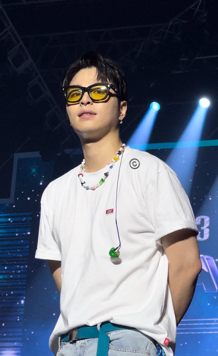 iKONHOE's tweet photo. Happy 29th birthday to the magnificent KOO JUNHOE. https://t.co/JHwMCjiiij