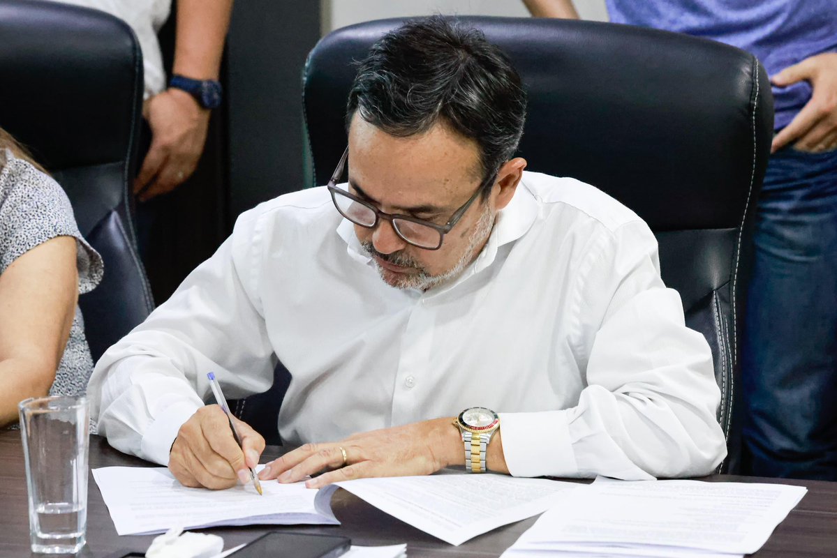 Vane Vazquez tweet media