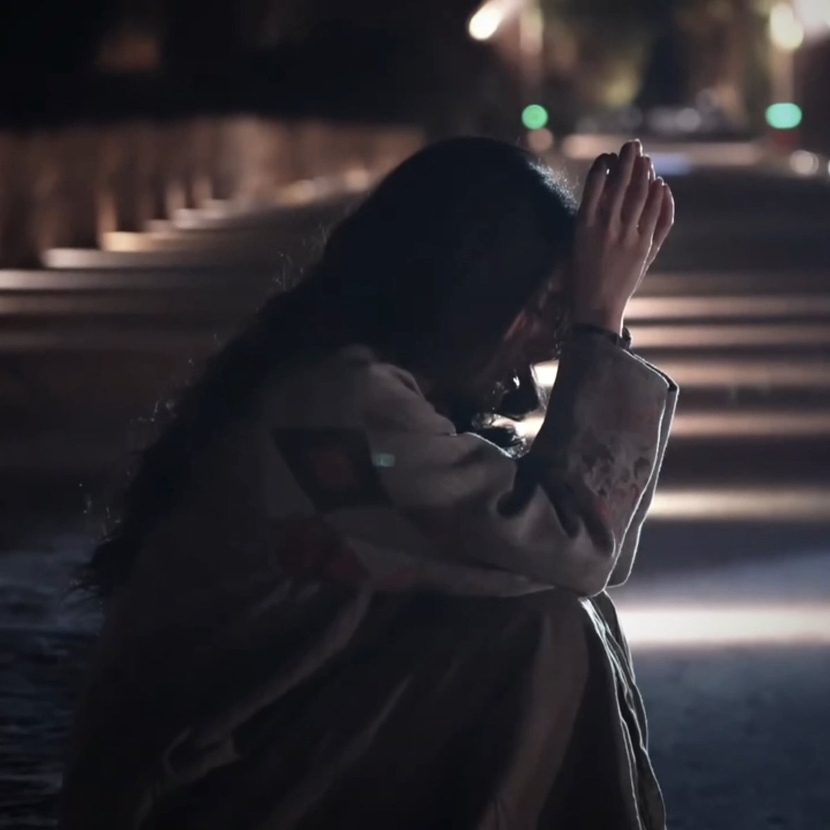 رُدينا ୨୧ tweet media