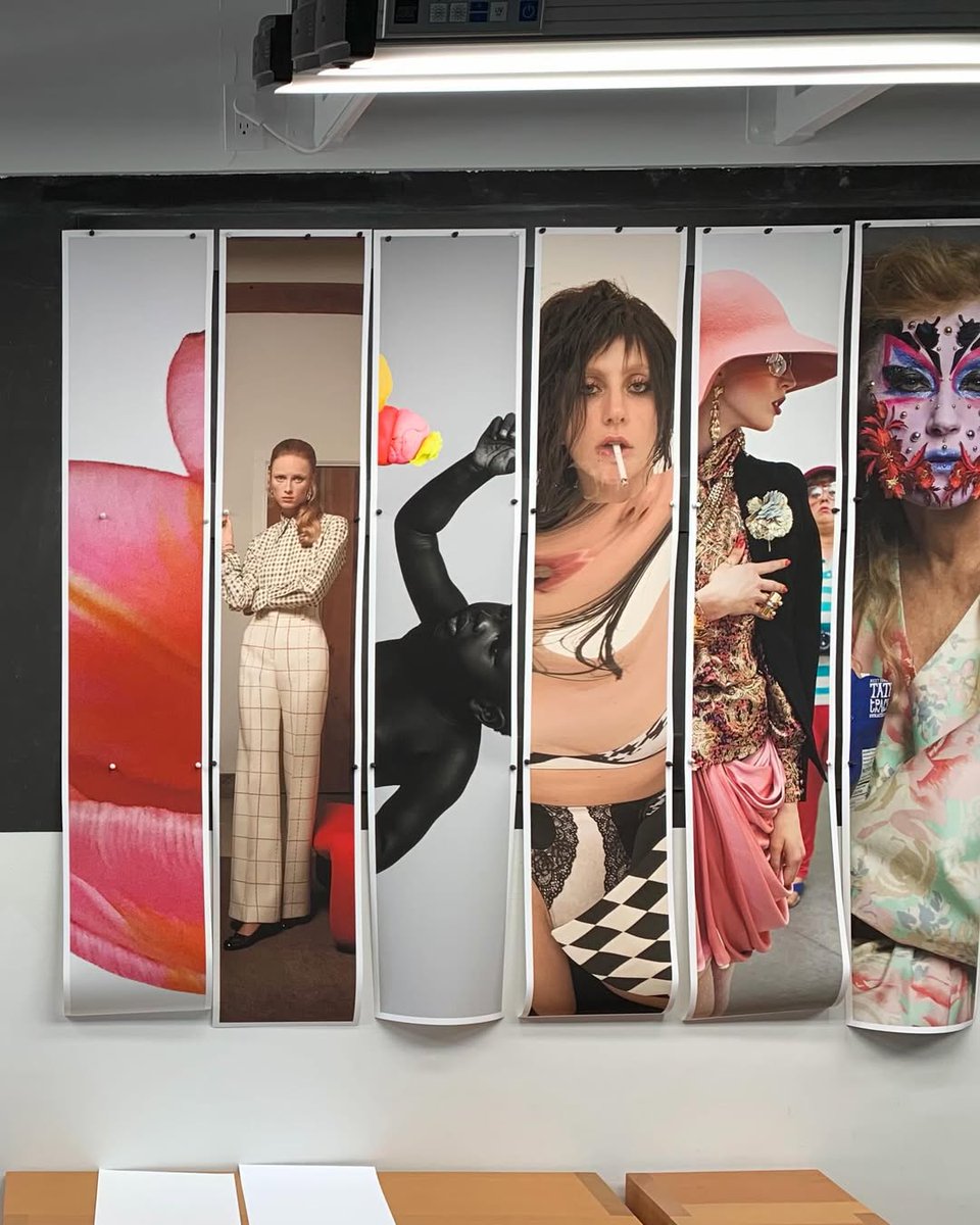 RDT Lady Gaga tweet media