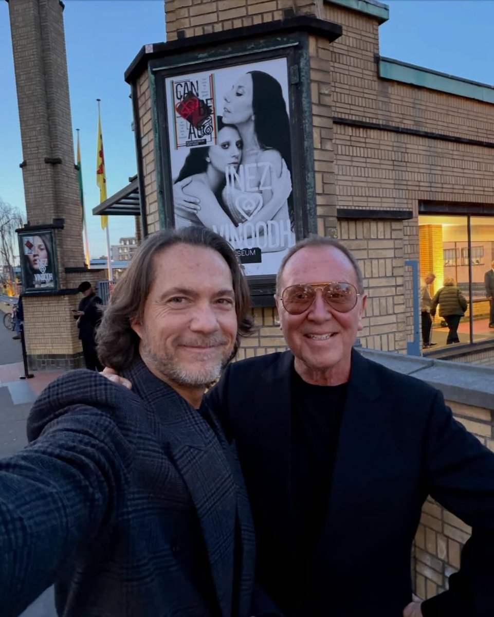 RDT Lady Gaga tweet media