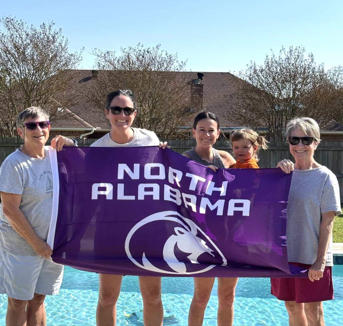 Anna Nimz tweet media