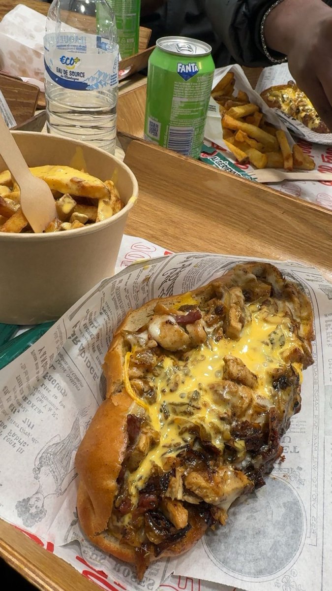 BRK🇫🇷 tweet media