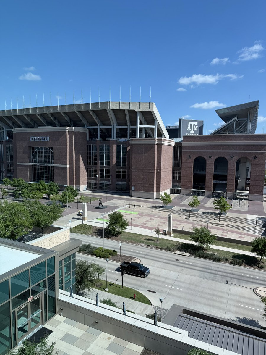 Scott Field tweet media