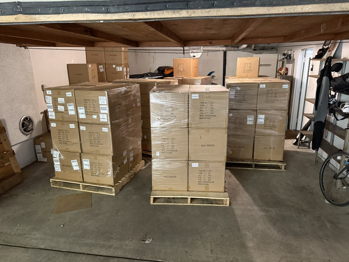 tryan310's tweet photo. Product ready to go to our 3pl https://t.co/arygU4pA6k