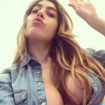 lorie797's tweet photo. #NewProfilePic https://t.co/AG97WgQeDL