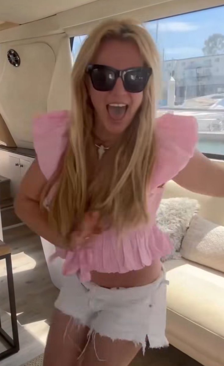 TheOriginalDoll tweet media