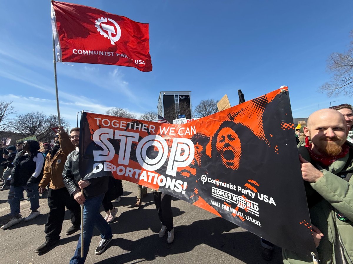 TwinCitiesCPUSA's tweet photo. Twin Cities Club of the CPUSA is proud to endorse the 3/28 No Kings march and rally. Hundreds of thousands of antifascist Minnesotans were in attendance and we are proud to be in their midst. No kings.
#NoKings #Antifascist #TwinCities #CPUSA https://t.co/XBP1O7XPcl