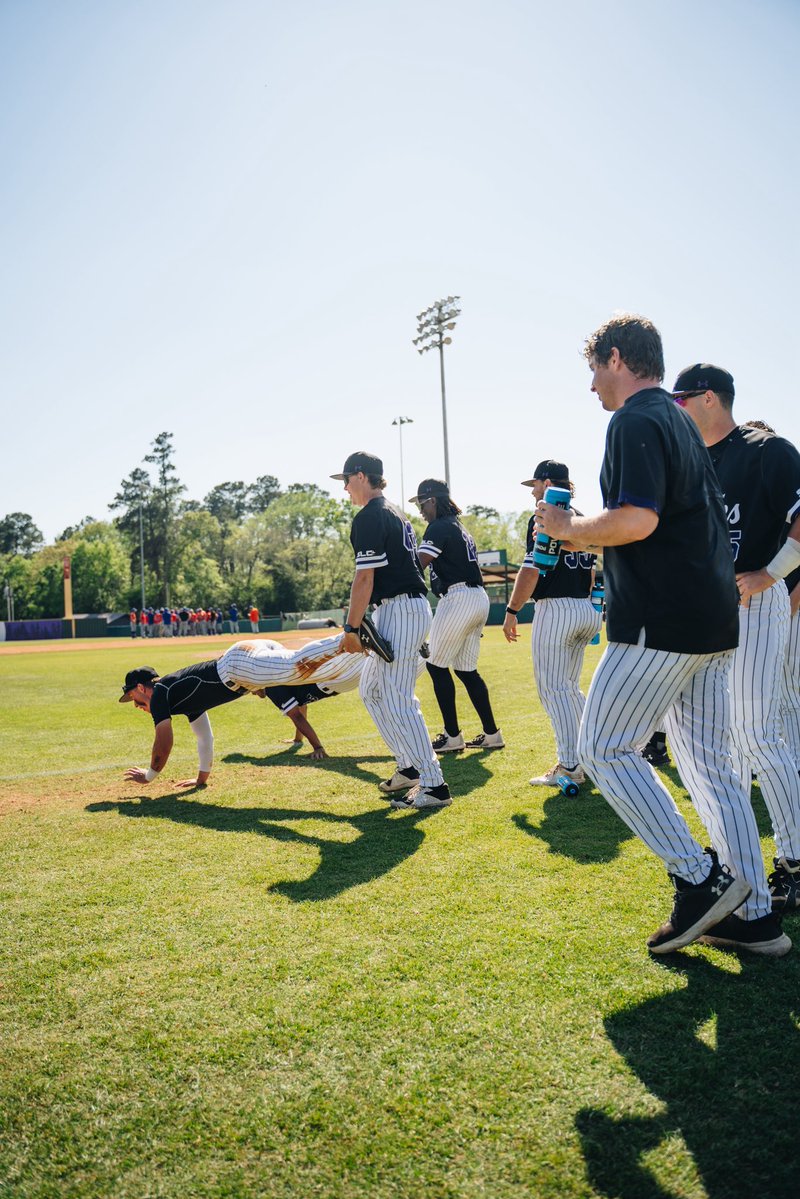 SFA Athletics tweet media
