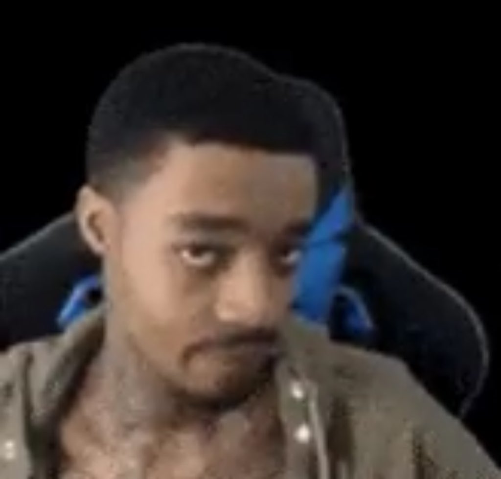 𝓠𝓾𝓮 𝓟𝓪𝓼𝓪 𝓐𝓶𝓲𝓰𝓸 ? tweet media