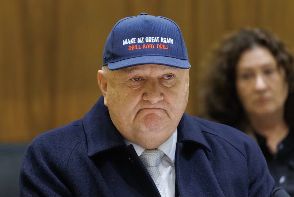 Russel Norman tweet media