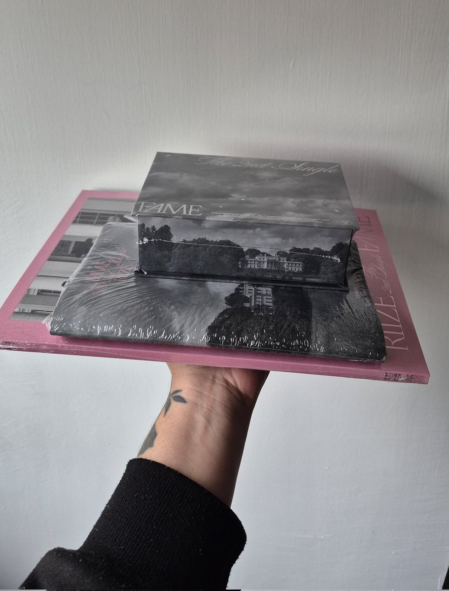 rochellita on fire tweet media