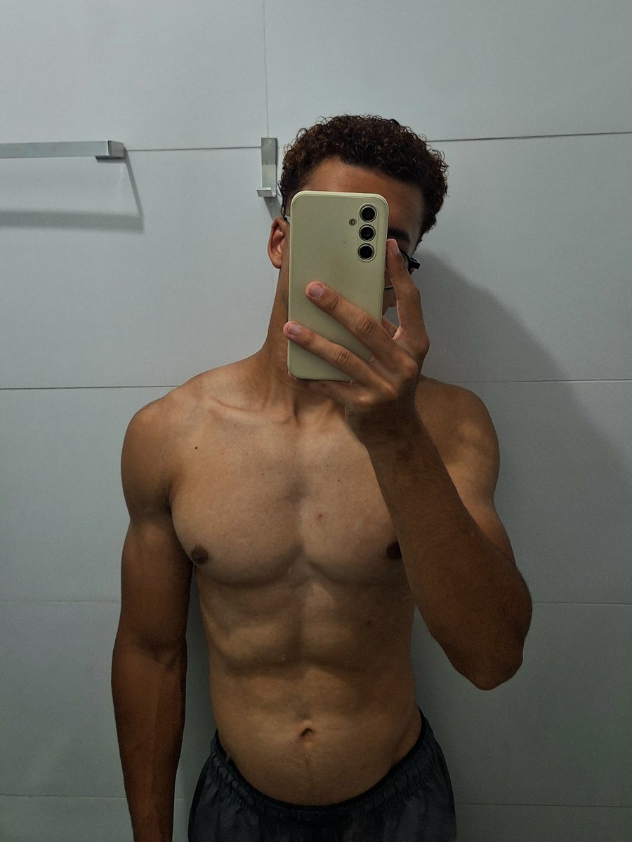 𝗹𝘂𝗶𝘀 🪐 tweet media