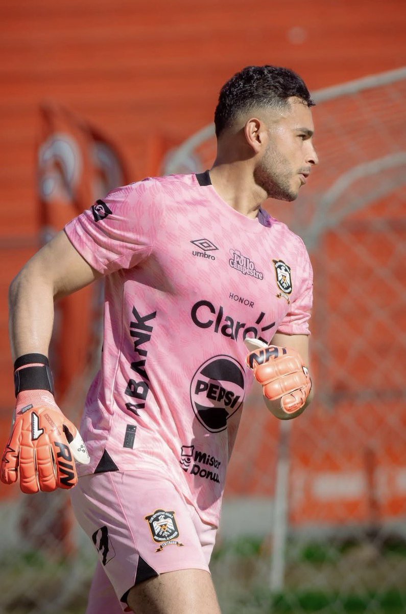 Mario Villatoro 🦅 tweet media