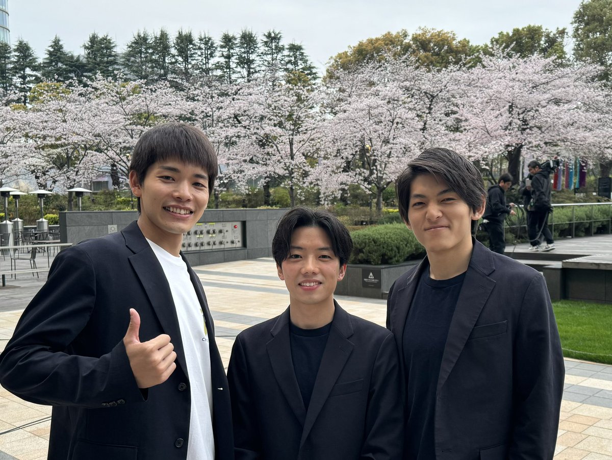 cheer_re_mans's tweet image. 【🐰まもなく出演🐰】

このあと8:02頃〜
TBS系列「#ラヴィット！」で
今回限りの特別演技を披露します！🌸

メンバー一同準備万端💪
#TVer からリアルタイム配信でご視聴可能です🙆
是非ご覧ください📺

tver.jp/live/simul/lee…

@tbs_loveit 
#loveit #チアリーマンズ