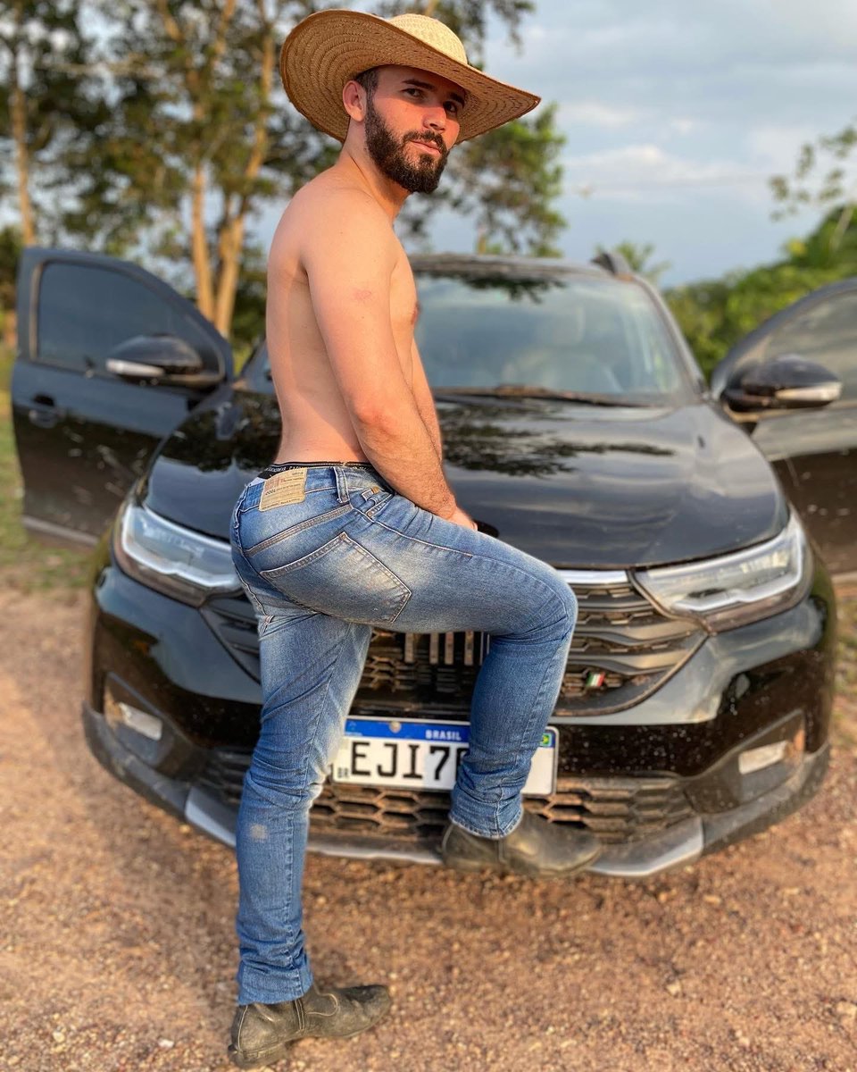 A pequena notável tweet media