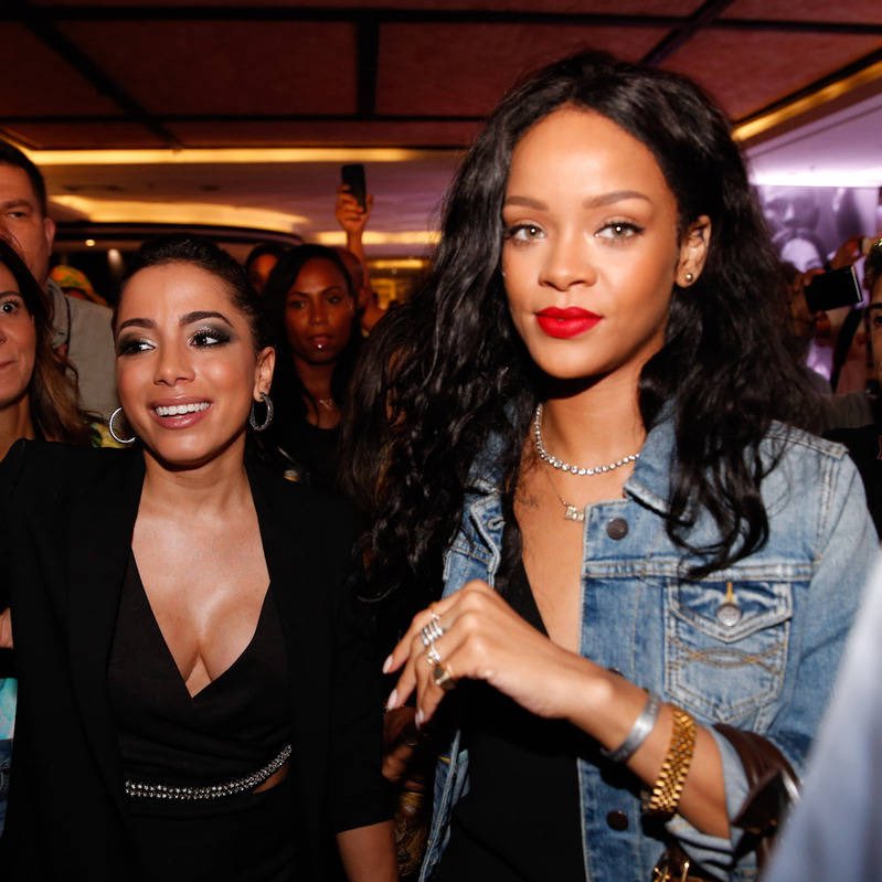 UpdateCharts tweet media