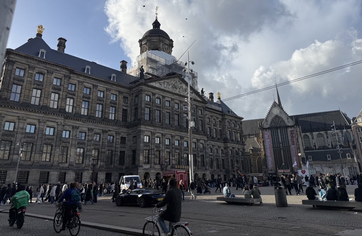 Sian ﾒ𝟶 ᥫ᭡ tweet media