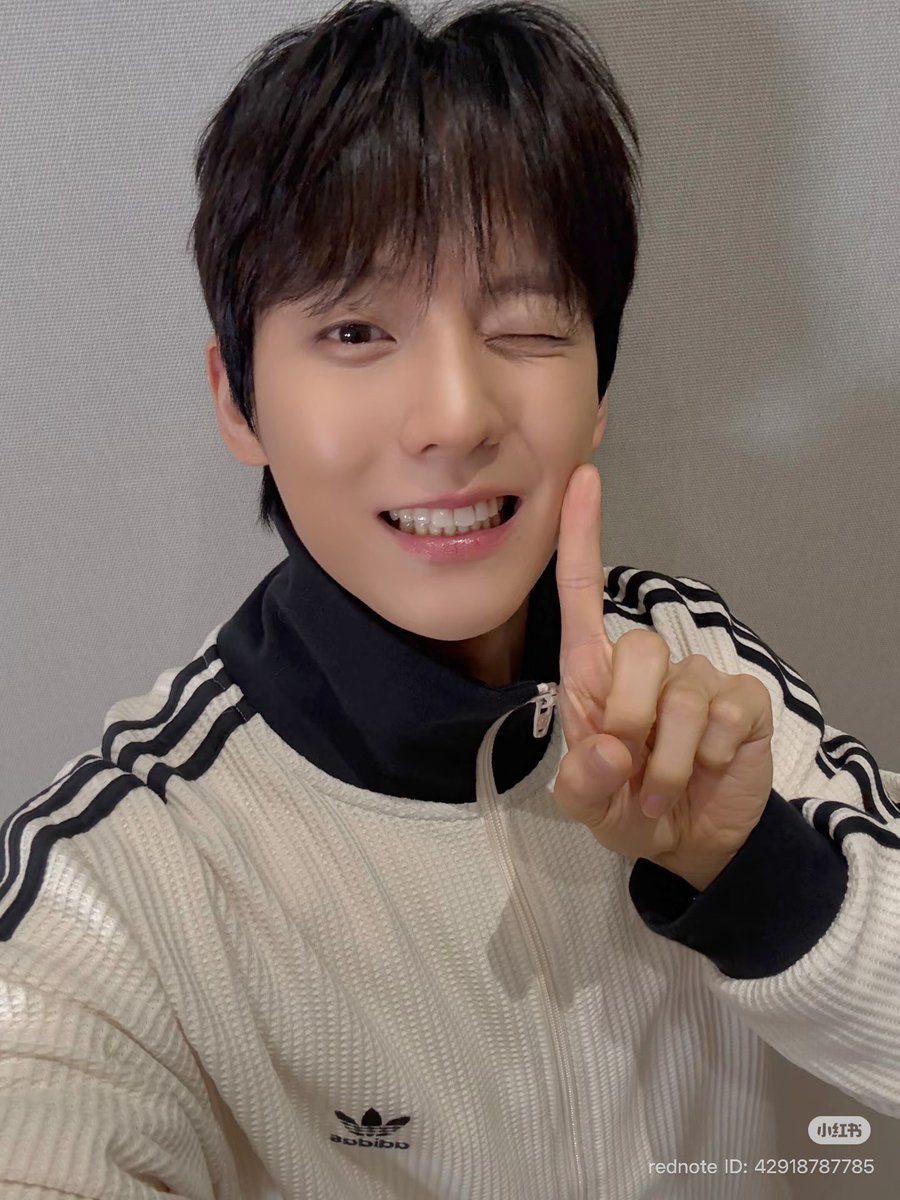 딜라잇 tweet media