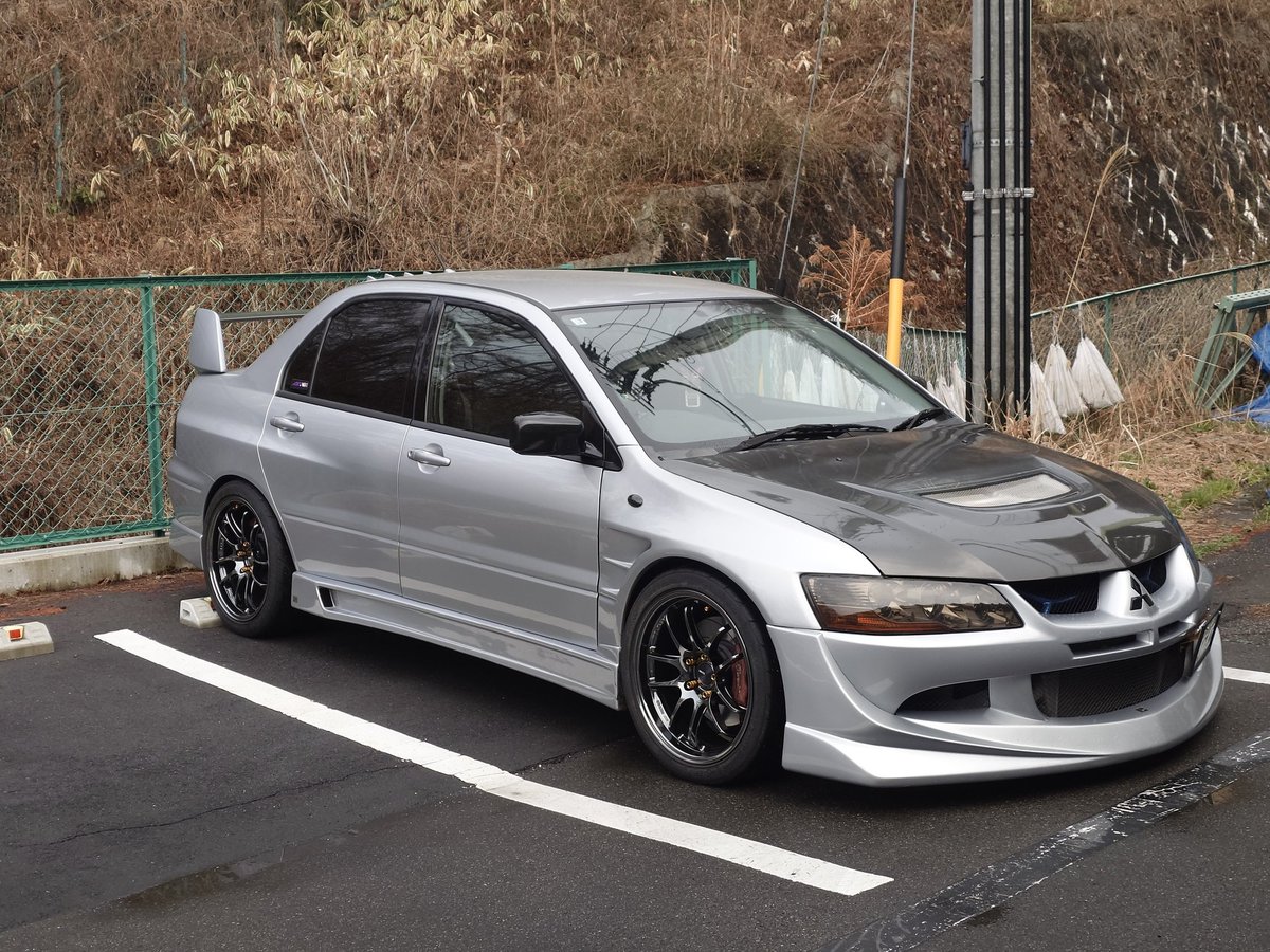 おはようございます😊
ランエボ通勤楽しい！