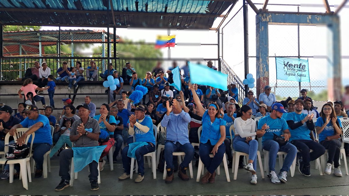VenteTrujillo's tweet image. El Dividive quiere FULL DEMOCRACIA a la venezolana🇻🇪
Nuestro equipo de @VenteVenezuela en el municipio #Miranda junto a sus 5 parroquias, colegios ciudadanos y nuestros aliados políticos nos organizamos por la libertad de Venezuela y en la espera de nuestra líder @MariaCorinaYA