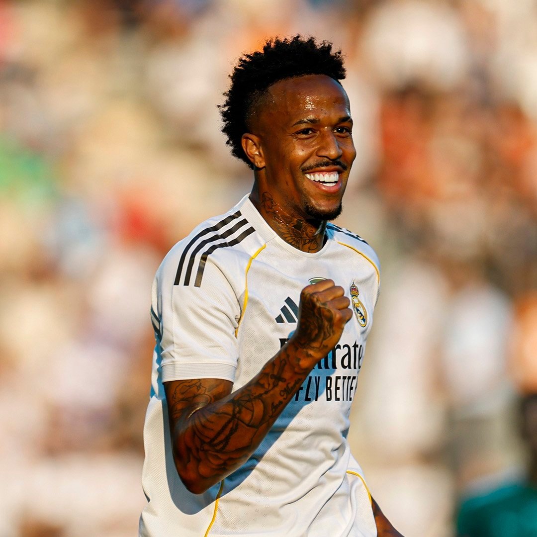 reo show tweet media