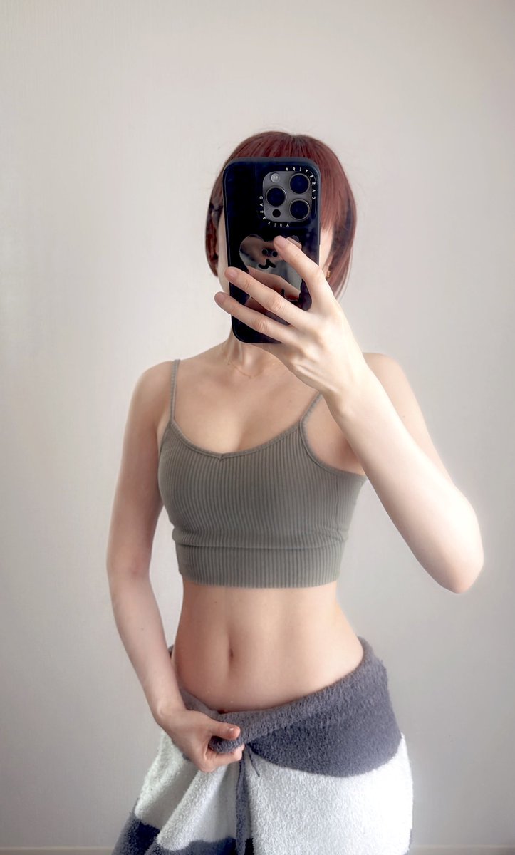 ＊chika.＊ tweet media