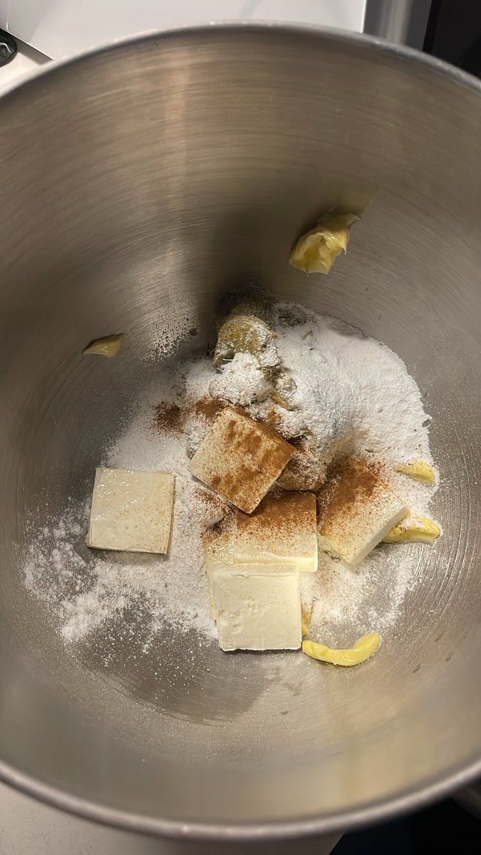 رِيوف tweet media