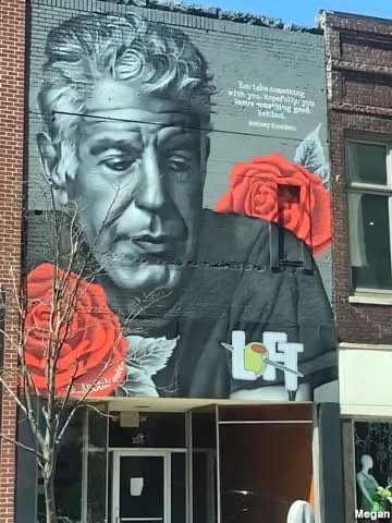 Mr Self Distract tweet media