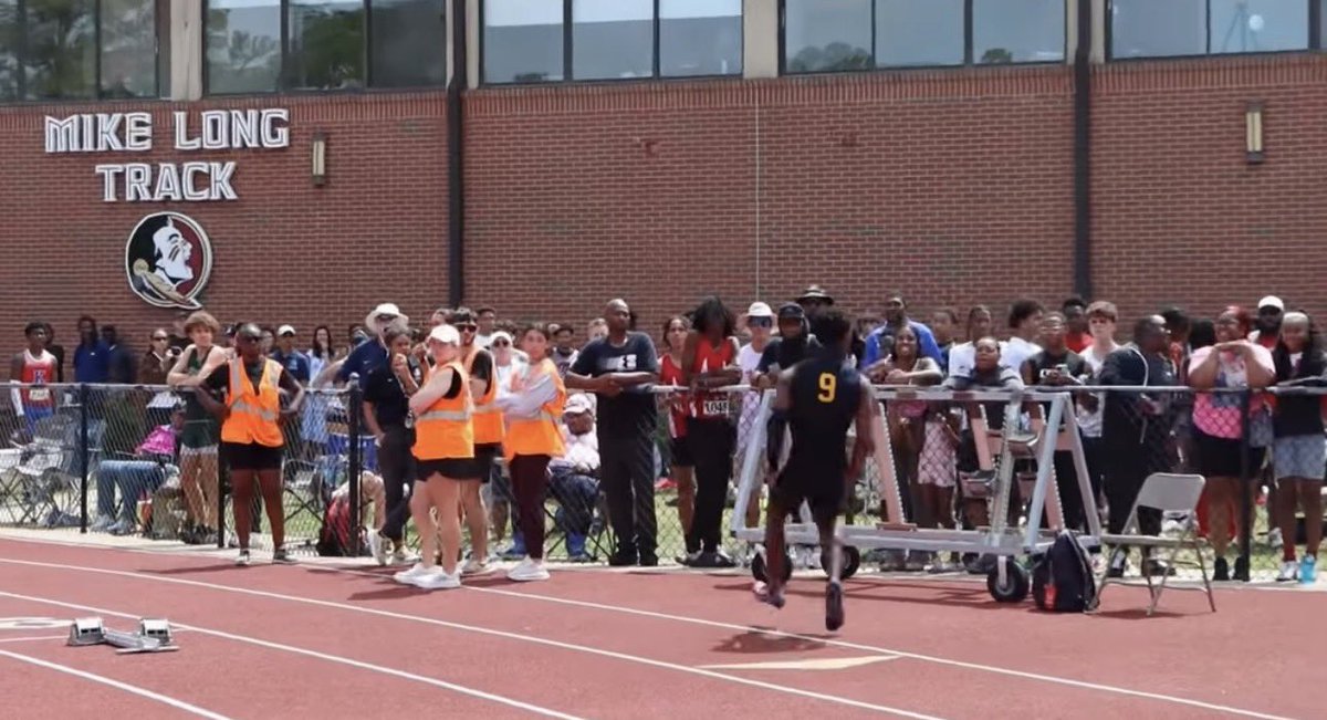 Davion crumitie 4⭐️ 27 Ath tweet media