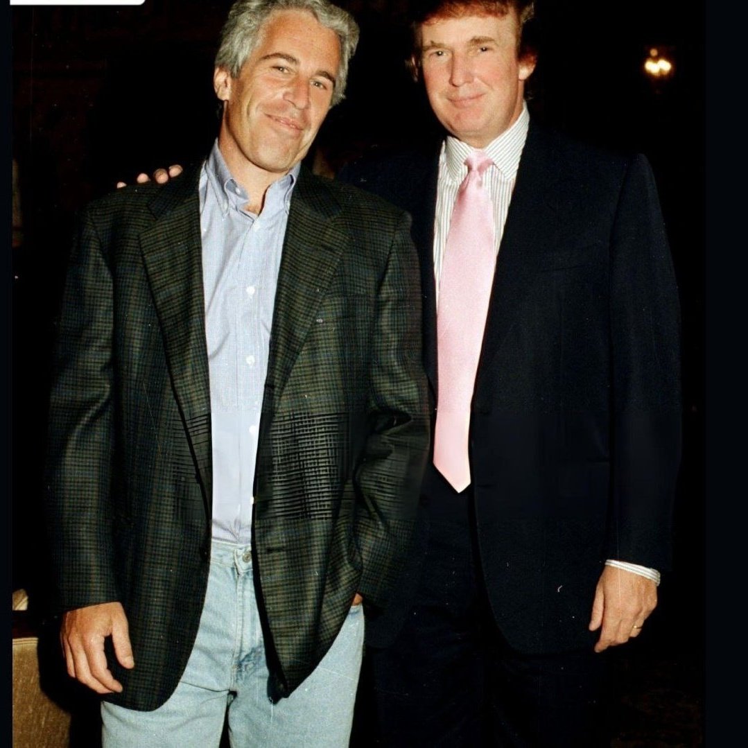 TurkMedyaAjansi's tweet photo. Kanadalı Gazeteci Mark Slapinski ;

"İran'daki Savaşın En Kötü Yanı,
Trump'ın Çocuklara Tecavüz Etmesidir.." https://t.co/MwHxRxlP6x