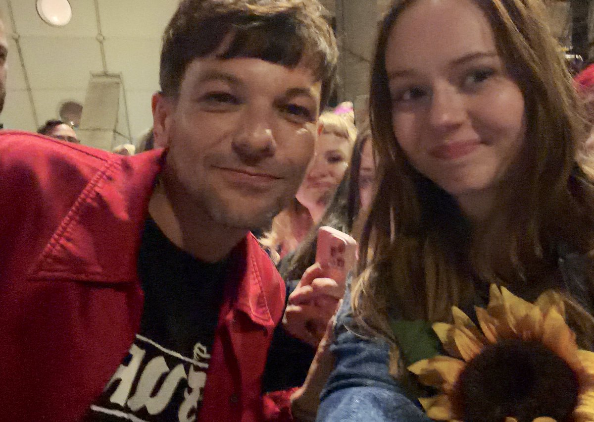 Louis Tomlinson Chile (was lucky again) 🇨🇱🍋 tweet media