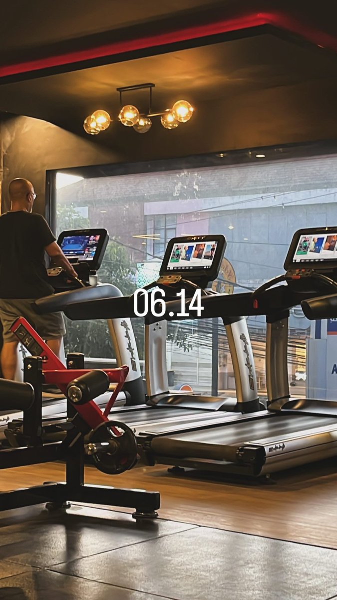 Chantaput Patarakampol tweet media