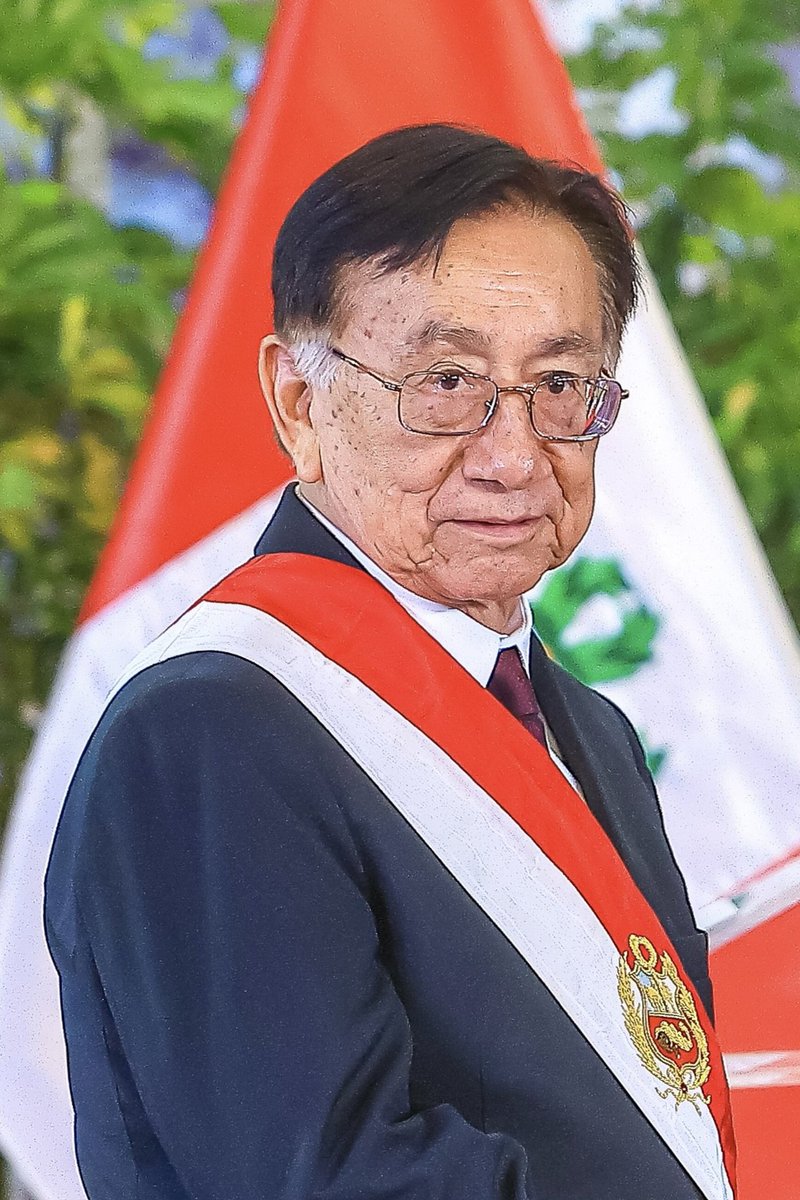 Stats Globe tweet media