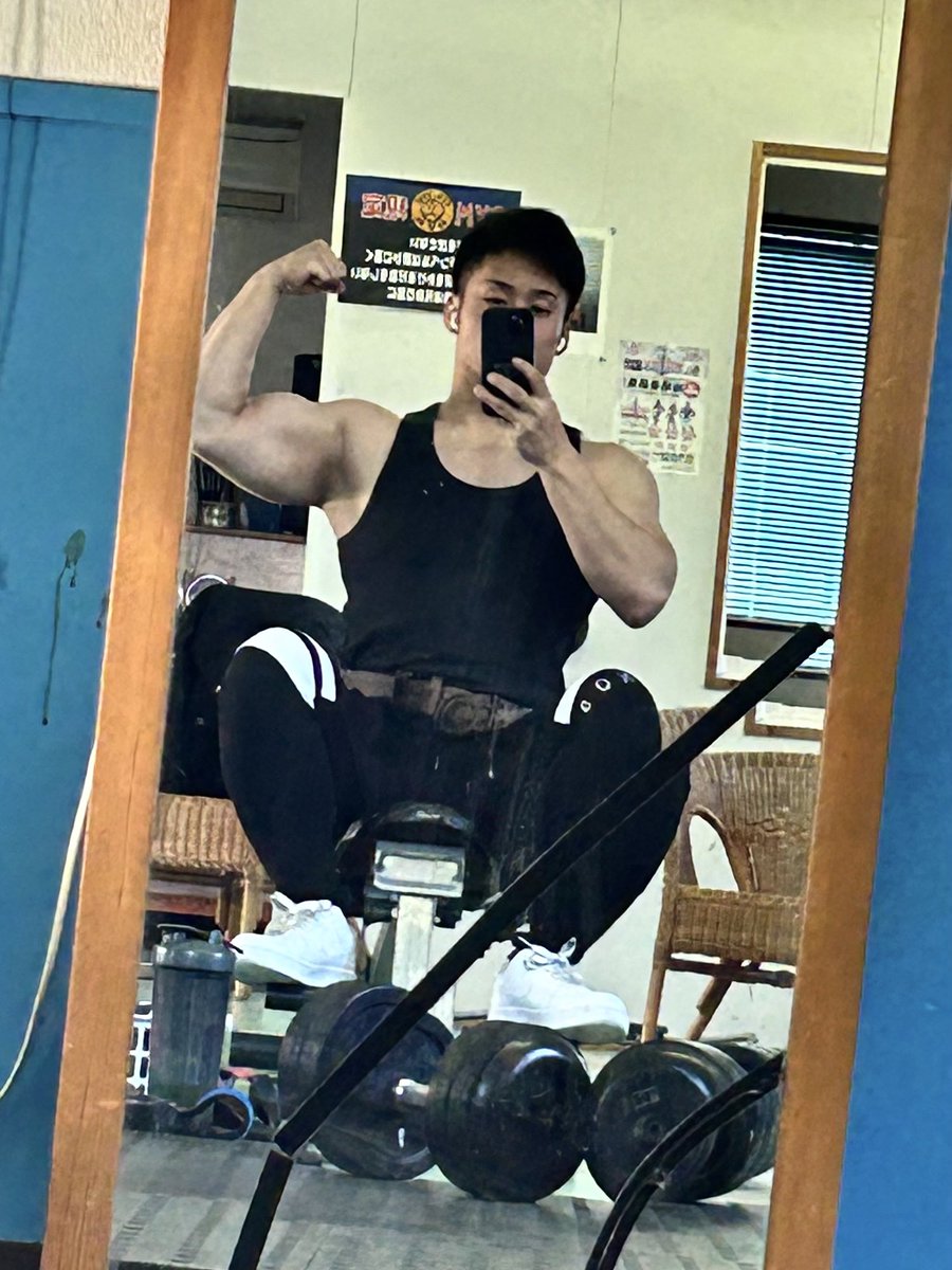 りと👾 tweet media