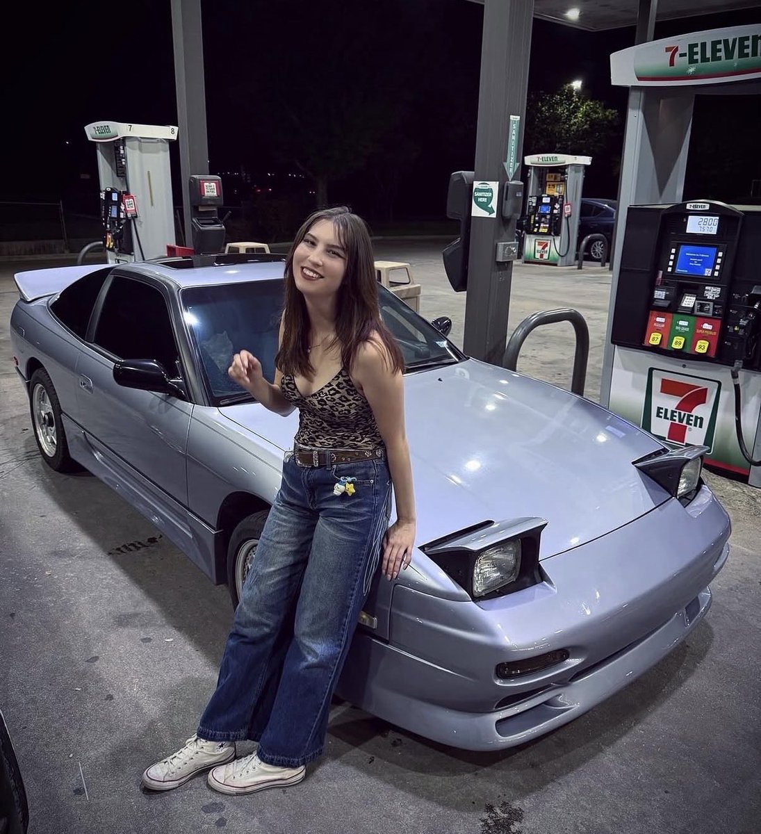 hanni 💫 tweet media